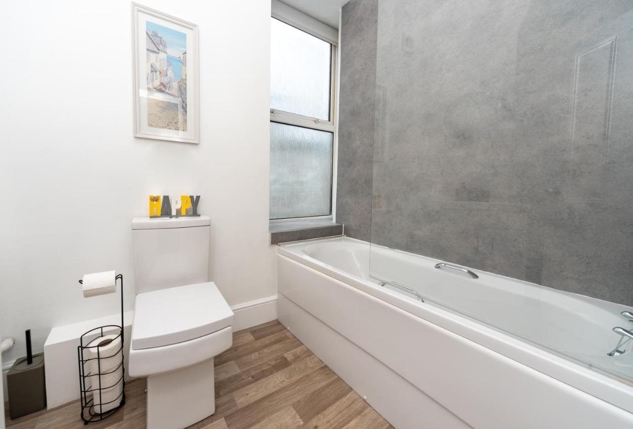Sea Views Stunning 2 Bedroom Apartment Lowestoft Exterior foto